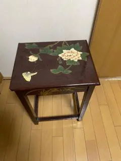 サイドテーブル 飾り台 花 蝶 美術品② - メルカリ