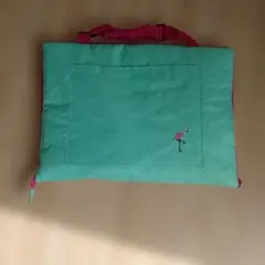 コストコ レジャーマット フラミンゴ刺繍 レジャーシート 折りたたみ式
