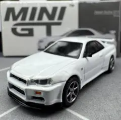 MINI GT Nissan Skyline GT-Rのサムネイル