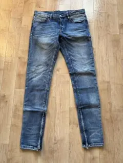 mnml ミニマル　ダメージジーンズ 32