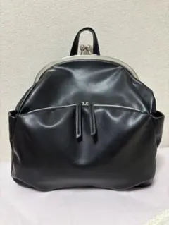 リュック　バックパック　合成皮革 黒