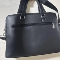 モンテコルノ ビジネスバッグ 黒