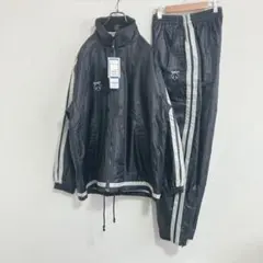 【新品タグ付】セットアップ　90s デサント　ロゴ刺繍　ナイロ上下　黒グレー　L