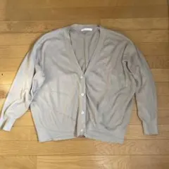 アメリカンホリック　ベージュ Vネック カーディガン