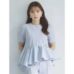 【美品】SNIDELぺプラムカットソーのサムネイル