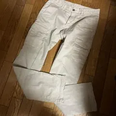 UNIQLO ベージュ カーゴパンツ 82cm