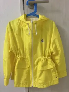 イエロー フード付きウィンドブレーカー