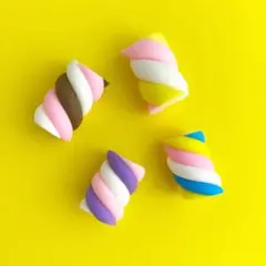 ツイストマシュマロ　1個￥18