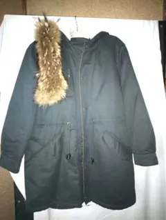 黒ジャンバーコート