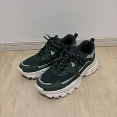 ORTR 厚底ダークグリーンスニーカー