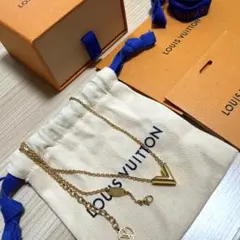 路易威登 Essential V 項鍊 M61083