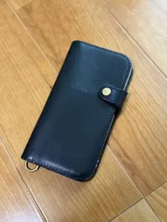 iPhone 15手帳型ケース 右手持ち用栃木レザー 黒 hukuroのサムネイル