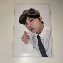 ATEEZ ジョンホ exhibition 展示会 アクリル フレーム - メルカリ