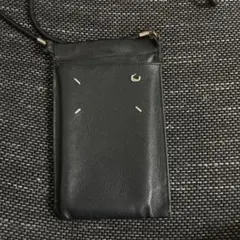【メゾンマルジェラ】ステッチスマートフォンポーチ【MaisonMargiela】