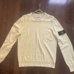 【大特価】STONE ISLAND薄手ニット【黄色】のサムネイル
