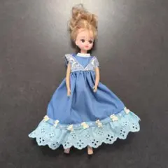 F460リカちゃんのワンピース　ハンドメイド　22㌢、27㌢ドール服