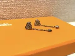 Folli Follie ハート型チェーンピアス