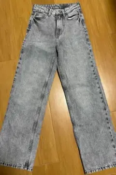 H&M& ワイド ウルトラハイウエストジーンズ
