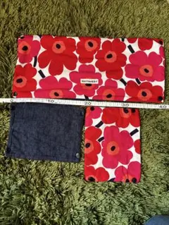 marimekko Unikko 抱っこ紐カバー 3点セットのサムネイル