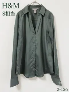 訳あり格安 H&M サテン調 Vネックブラウス モスグリーン S インナー 重着のサムネイル