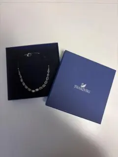 IK-140 スワロフスキー 新品未使用 Rosette Dark ネックレス