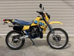 Suzuki RA125 バイクのサムネイル