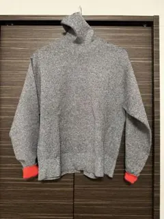 Roku グレー ハイネックニット