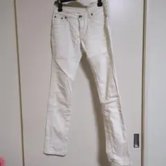 Item thumbnail for item 2b977d59-7038-40d7-a9fd-5a9fd56fc1a3