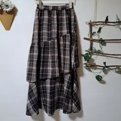 【今週末までの出品】チェック柄ロングティアードスカート アシンメトリー アベイル