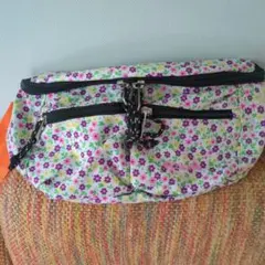 Item thumbnail for item 85062b7f-f753-4ed6-a555-55ffffa20c4b