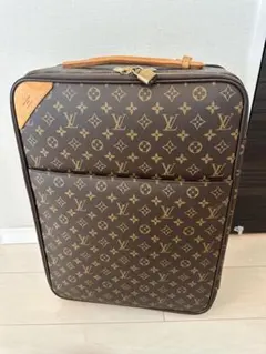 LOUIS VUITTON モノグラム キャリーケースのサムネイル