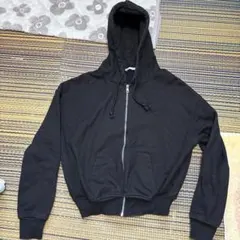 ZARA黒フード付きパーカー