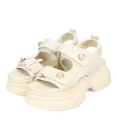 キルティングパールボタン厚底サンダル　ORiental TRaffic