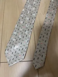 YOSHIE INABA ドット柄 ネクタイのサムネイル