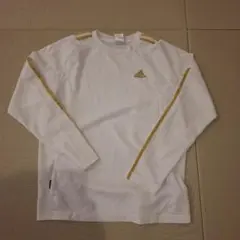 アダィダス　ロングTシャツ
