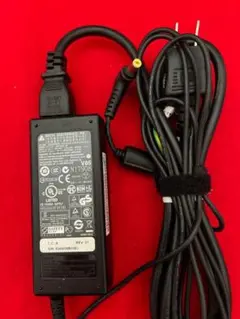 Dell 65W ACアダプター ADP-65JH DB (at108)