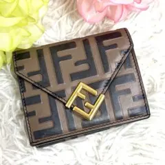 美品✨FENDI FFダイヤモンド ズッカ 三つ折り財布 コンパクトウォレットのサムネイル