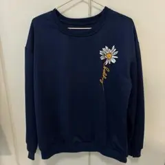 ネイビー 花柄刺繍 トレーナー Mサイズ