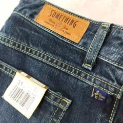 【新品】SOMETHING ストレートデニム 31インチ ヴィーナスジーンズのサムネイル