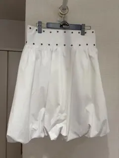 ZARA バルーンスカート 白のサムネイル
