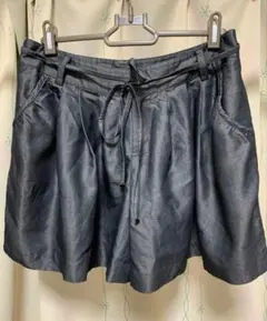 【美品】キュロット ショートパンツ Mサイズのサムネイル