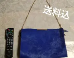 青色 クラッチバッグ メタルチェーン付き