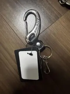 Dickiesカラビナのサムネイル