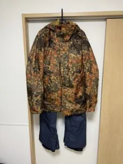 P*E様 バートン　スノーボードウェア　上下　M Ｌ　迷彩