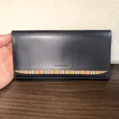Burberrys 長財布 ブラック ノバチェック レザーのサムネイル