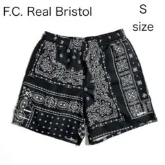 3817【美品】FCRB ハーフパンツ バンダナ柄ナイロンイージーショートパンツのサムネイル