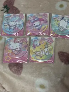 ハローキティ☆マイメロディ☆ポチャッコ☆ポムポムプリン☆シナモン☆ミラー5個