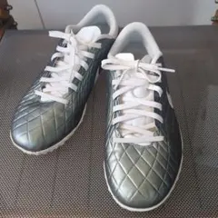 トレーニングシューズ24