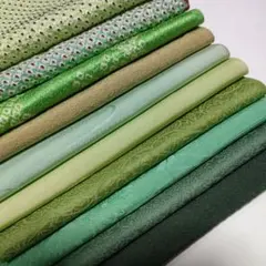 《317》正絹　はぎれ10枚セット【緑・黄緑色系】