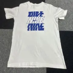 Ｌサイズ　ホワイトTシャツのサムネイル
